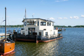 Island-dreams Hausboot Cecilie in Schleswig